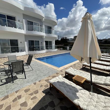 Emba Arf Apartments - With Jacuzzi At The Complex מראה חיצוני תמונה