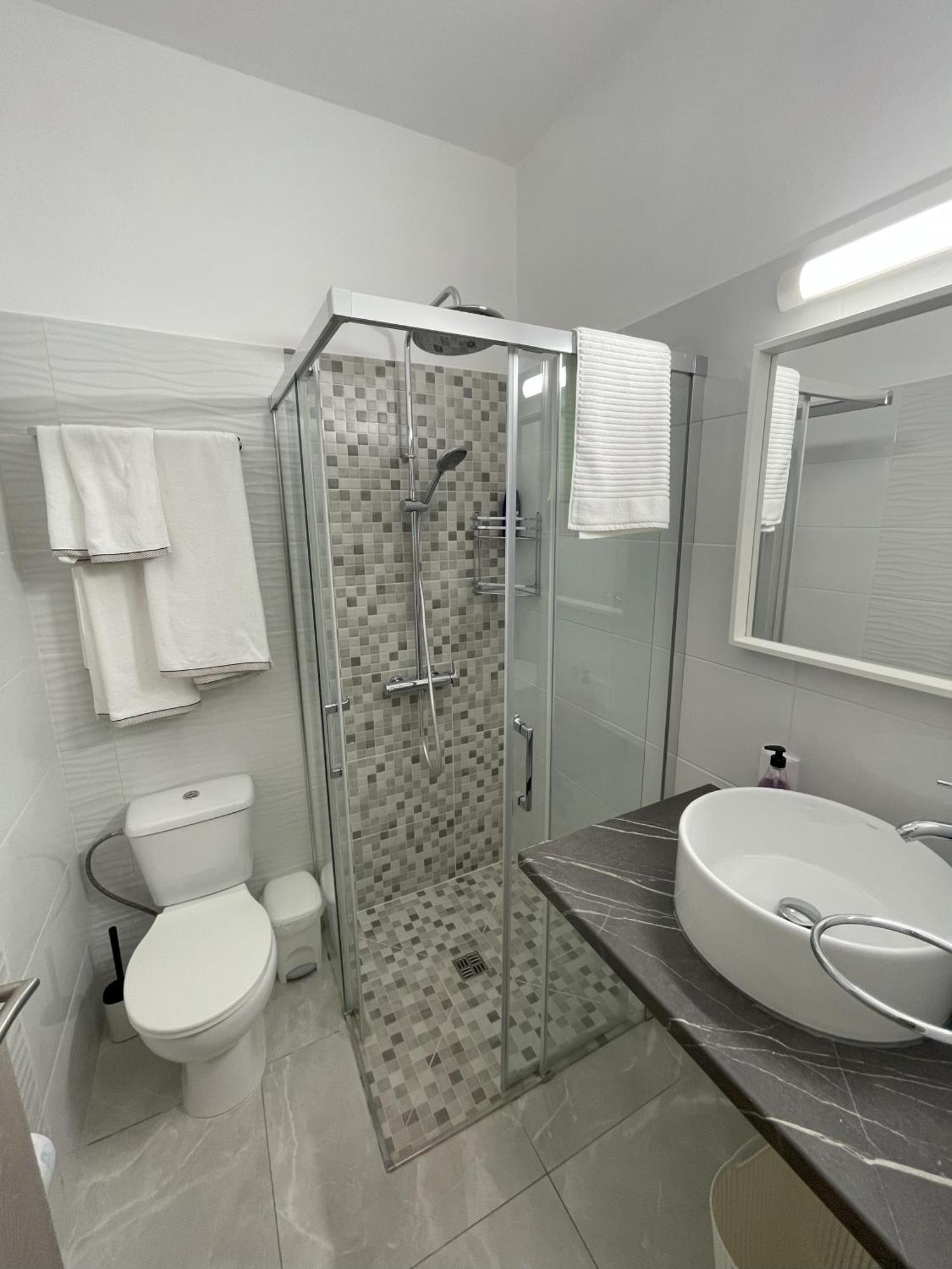 Emba Arf Apartments - With Jacuzzi At The Complex מראה חיצוני תמונה
